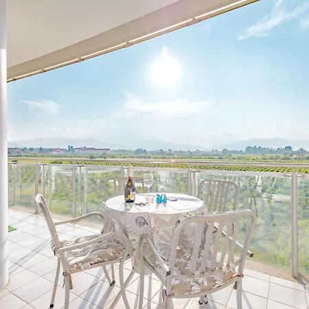 Glass House דירה *