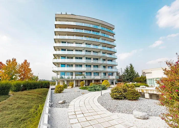 Апартаменты Glass House Кунео